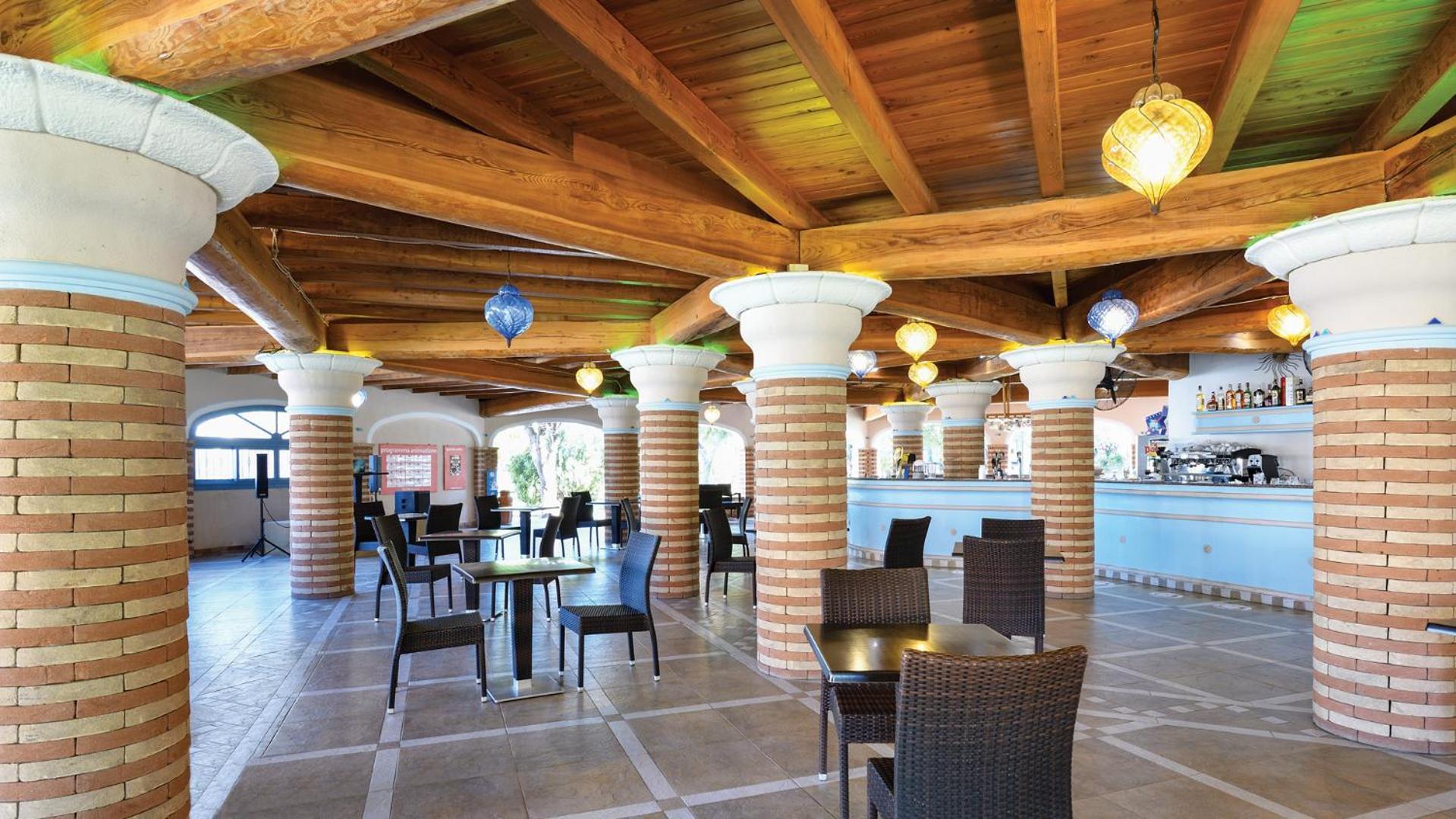 Colostrai Hotel Club San Priamo Eksteriør bilde