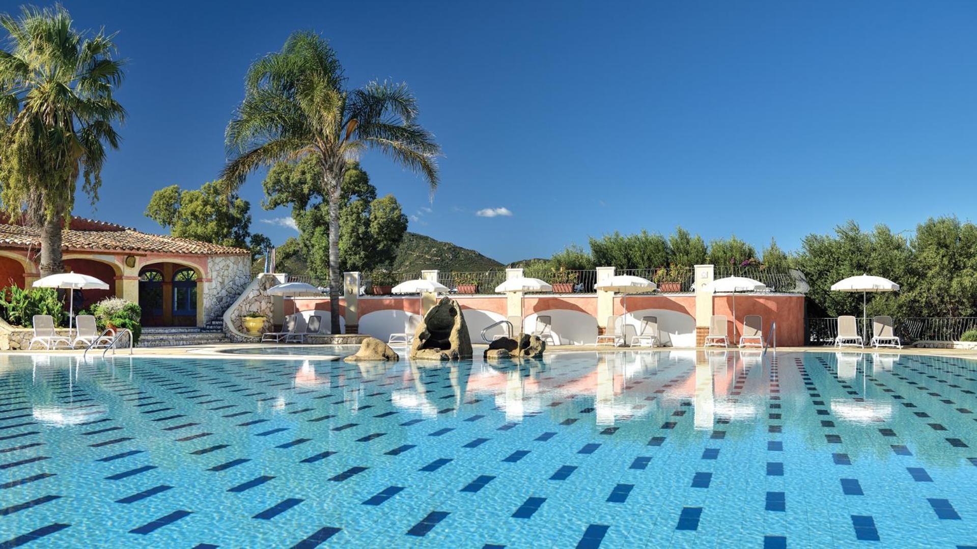 Colostrai Hotel Club San Priamo Eksteriør bilde